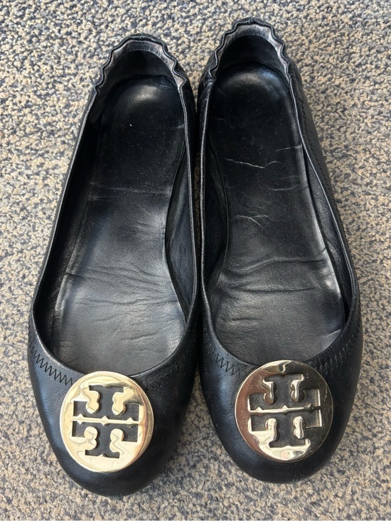 Tory Burch Shoes - Tory Burch Black Leather Ballet Flats with Gold Logo